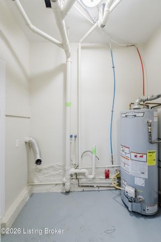 4405 S 2nd St, Louisville, KY 40214