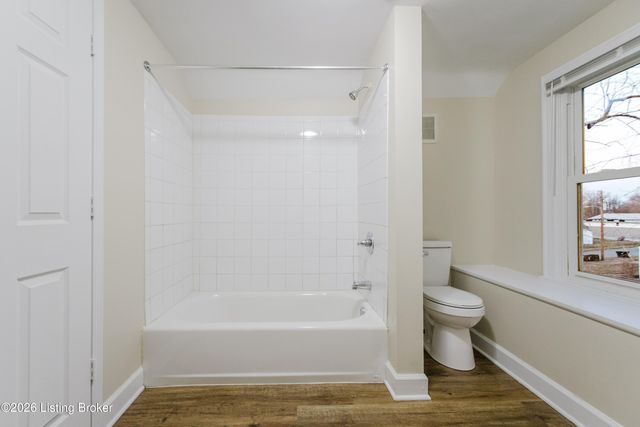 4405 S 2nd St, Louisville, KY 40214