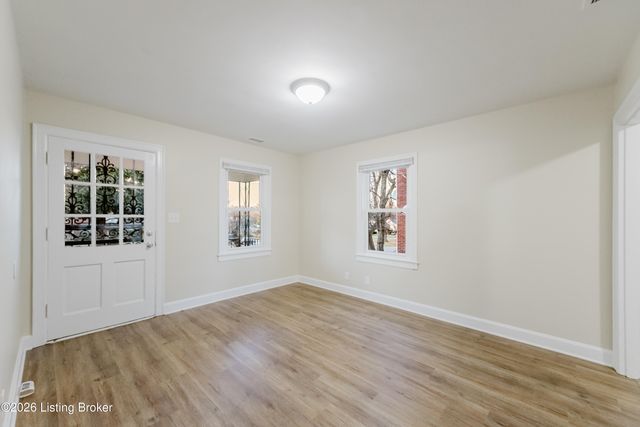 4405 S 2nd St, Louisville, KY 40214