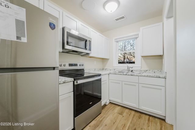 4405 S 2nd St, Louisville, KY 40214