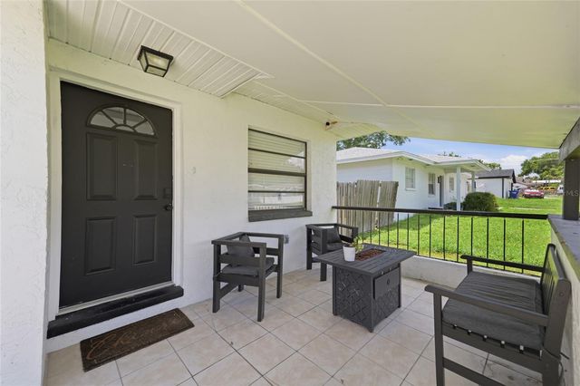 9407 N 21ST STREET, Tampa, FL 33612