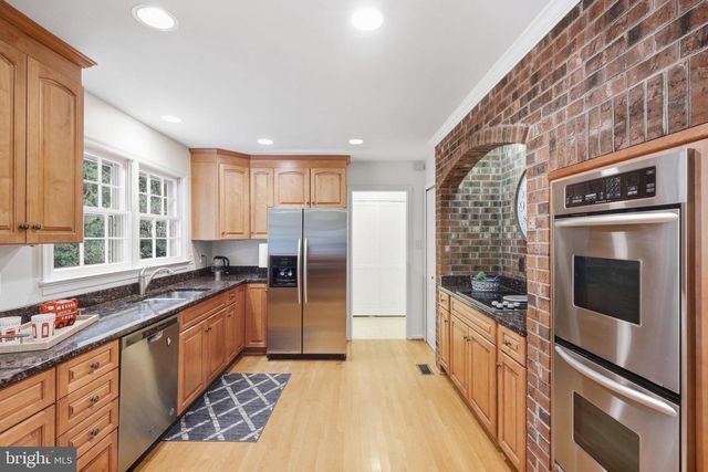 11607 AUBURN GROVE CT, Reston, VA 20194