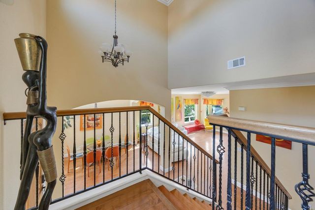 33 Aurora Ln, Copperopolis, CA 95228