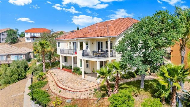 33 Aurora Ln, Copperopolis, CA 95228