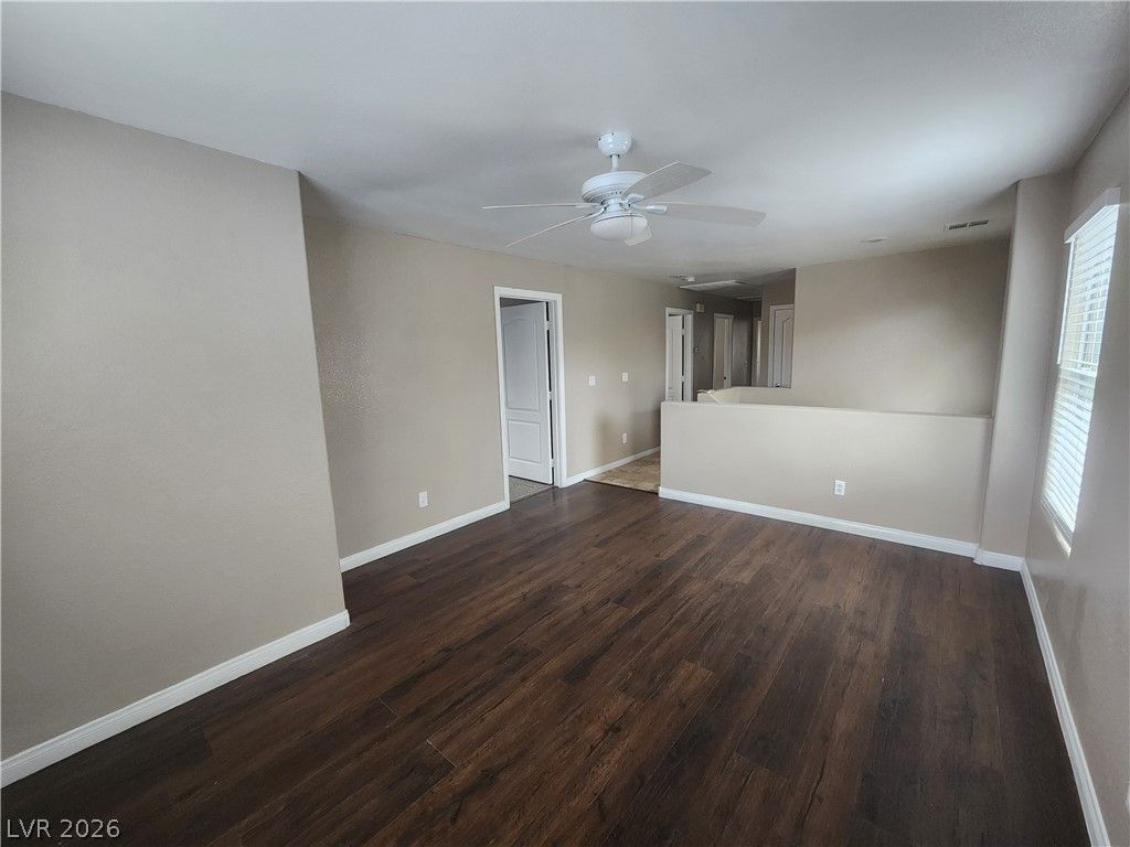 6338 Alpine Tree Avenue, Las Vegas, NV 89139 — photo 5