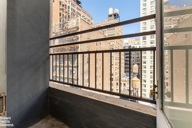 144 W 27th St Rm 10F, New York City, NY 10001