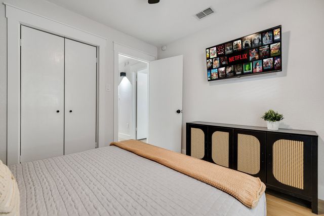 2409 Pebblebrook Court, Grand Prairie, TX 75050