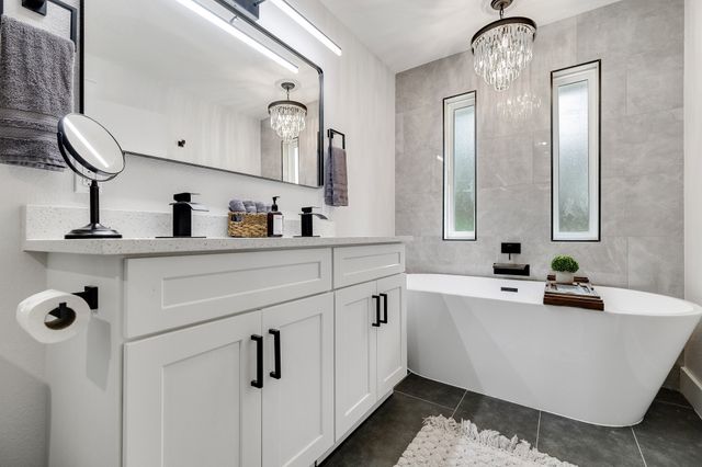 2409 Pebblebrook Court, Grand Prairie, TX 75050