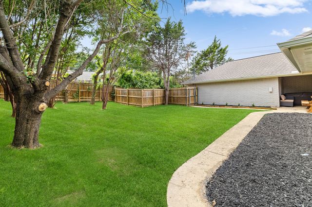 2409 Pebblebrook Court, Grand Prairie, TX 75050