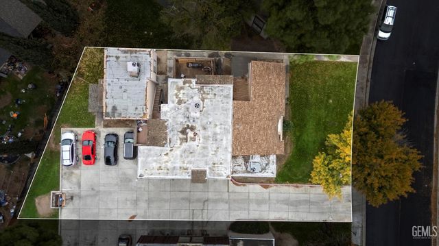 5908 Almendra Court C, Bakersfield, CA 93309