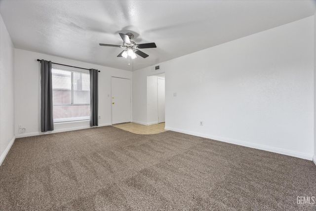 5908 Almendra Court C, Bakersfield, CA 93309