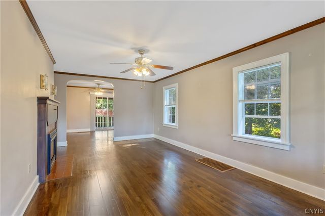 200 Knapp Road, Geddes, NY 13219