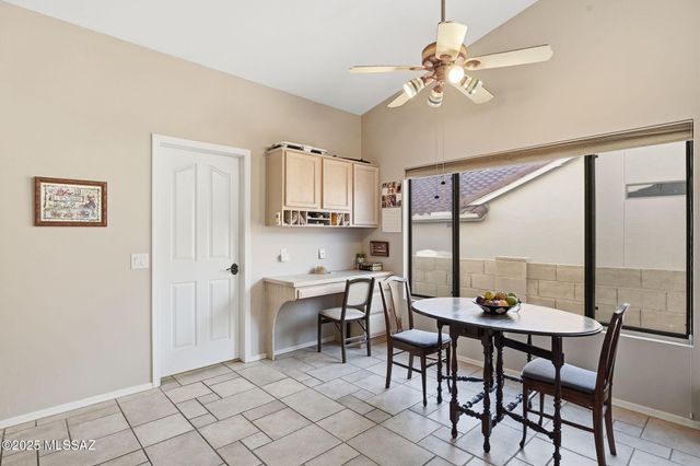 37794 S Skyline Drive, Tucson, AZ 85739