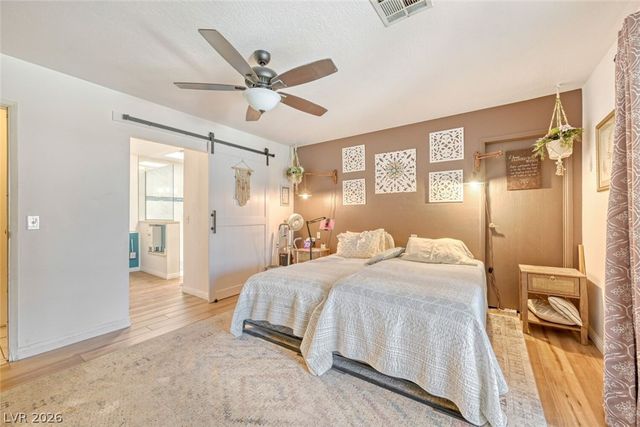 584 Mona Lane, Henderson, NV 89015