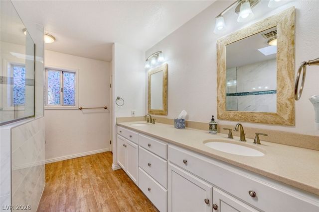 584 Mona Lane, Henderson, NV 89015