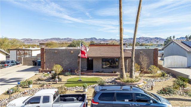 584 Mona Lane, Henderson, NV 89015