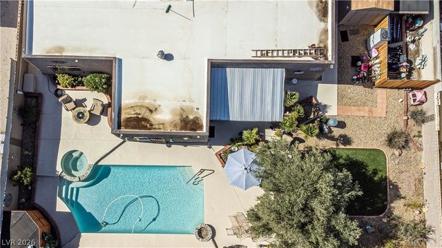 584 Mona Lane, Henderson, NV 89015