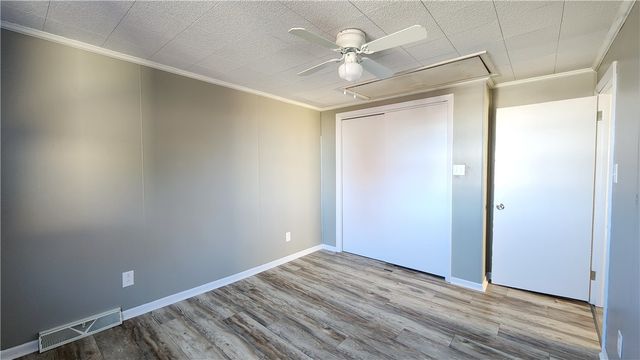 410 Longfellow Street, Vandergrift, PA 15690