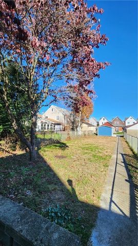 410 Longfellow Street, Vandergrift, PA 15690