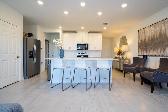 4329 EAGLE TRAIL BEND, St Cloud, FL 34772