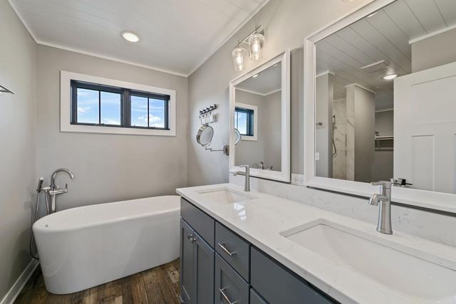 51235 Amber Avenue, Stanchfield, MN 55080