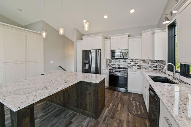 51235 Amber Avenue, Stanchfield, MN 55080