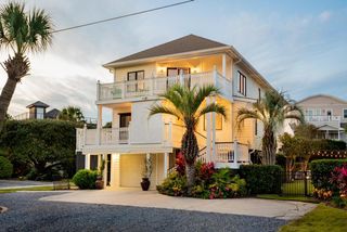 109 Carolina Boulevard, Isle Of Palms, SC 29451