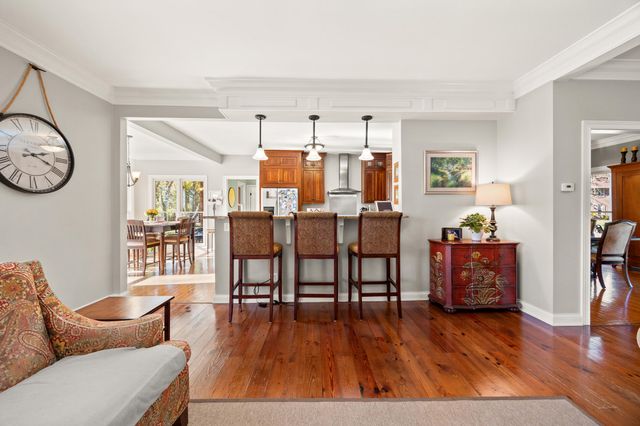 2005 Wyndamere Lane, Paris, KY 40361