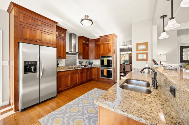 2005 Wyndamere Lane, Paris, KY 40361