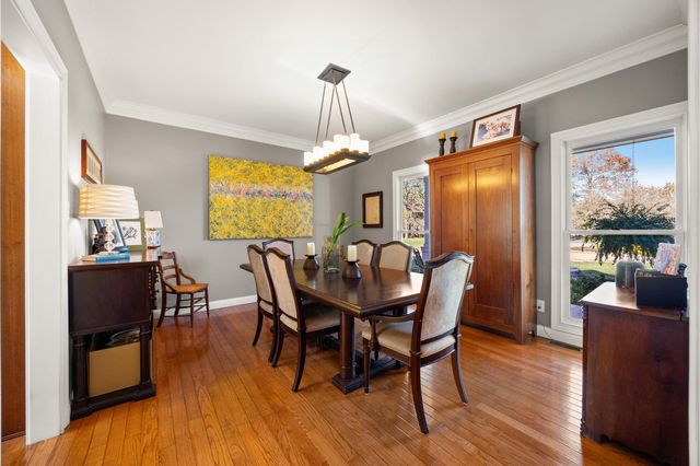 2005 Wyndamere Lane, Paris, KY 40361