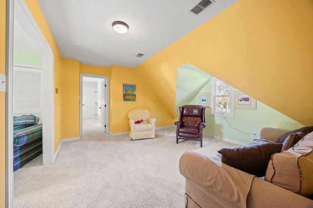 2005 Wyndamere Lane, Paris, KY 40361