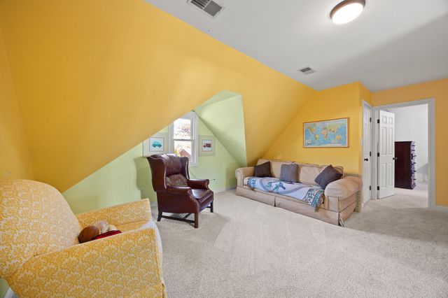 2005 Wyndamere Lane, Paris, KY 40361