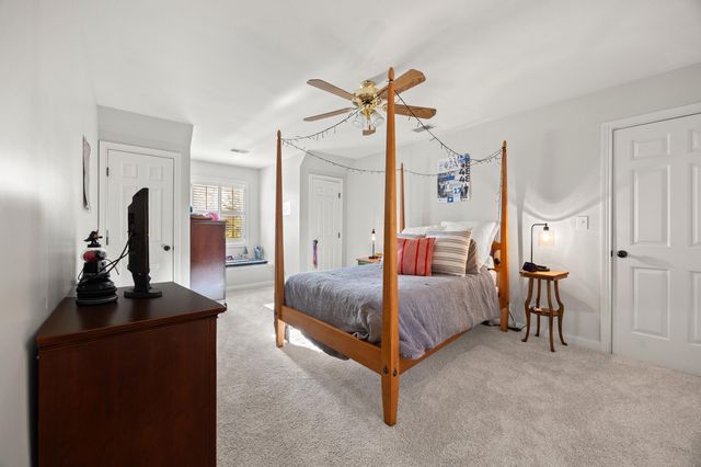 2005 Wyndamere Lane, Paris, KY 40361