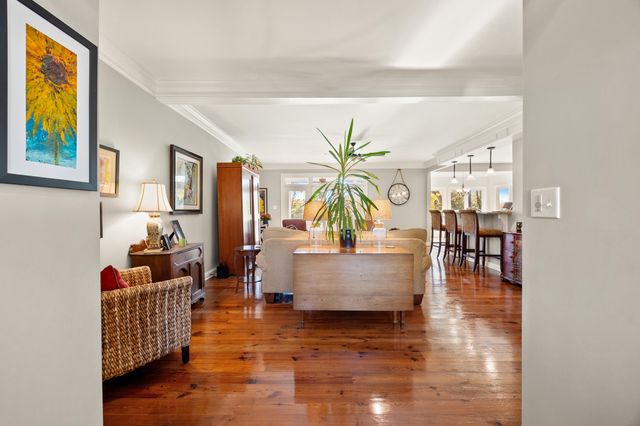 2005 Wyndamere Lane, Paris, KY 40361