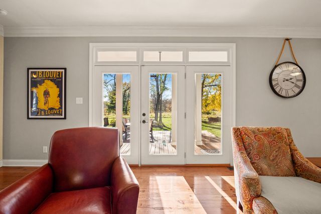 2005 Wyndamere Lane, Paris, KY 40361