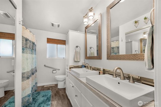 7818 56th Drive NE, Marysville, WA 98270