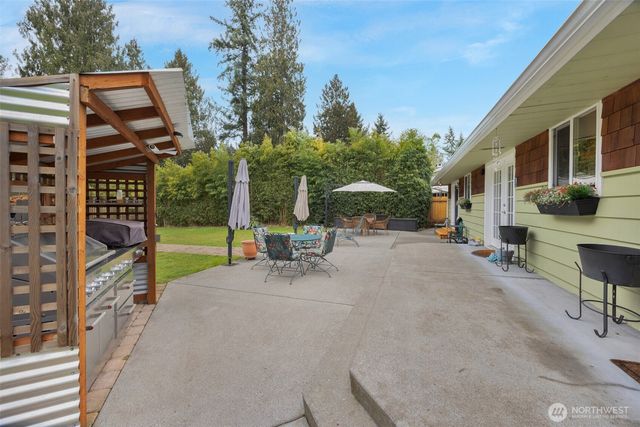 7818 56th Drive NE, Marysville, WA 98270