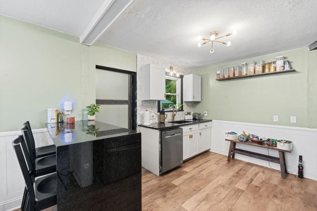 21 Nancy Drive, Greenville, SC 29617