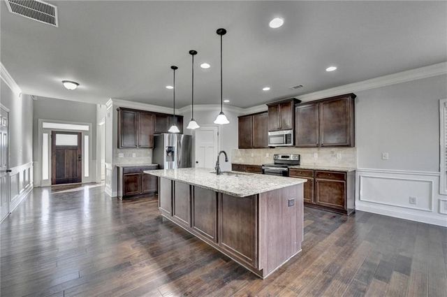 1264 Brynhill Court, Buford, GA 30518