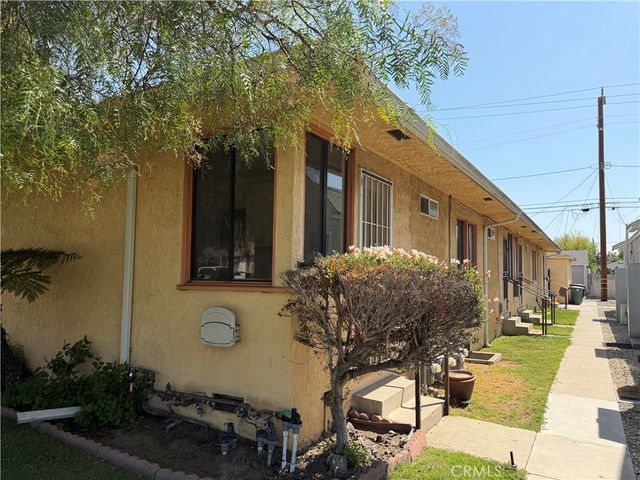 1340 N Buena Vista A, Burbank, CA 91505