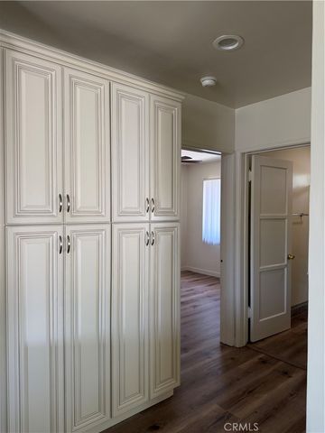1340 N Buena Vista A, Burbank, CA 91505