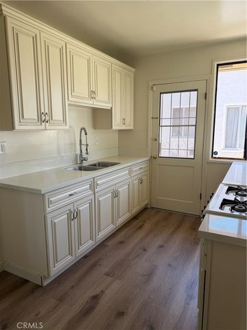 1340 N Buena Vista A, Burbank, CA 91505