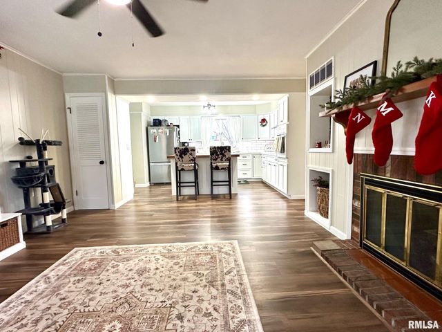 5 Book Lane, Jacksonville, IL 62650