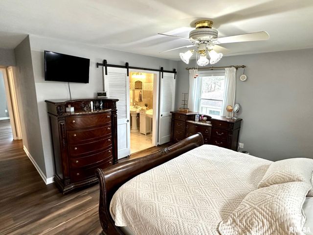 5 Book Lane, Jacksonville, IL 62650