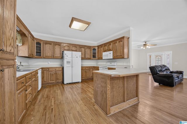 814 DEER TRACE ROAD, Pell City, AL 35125