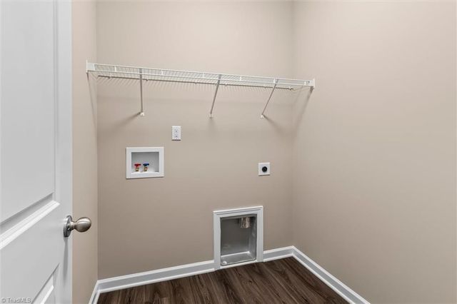 6055 Frye Bridge Road, Clemmons, NC 27012