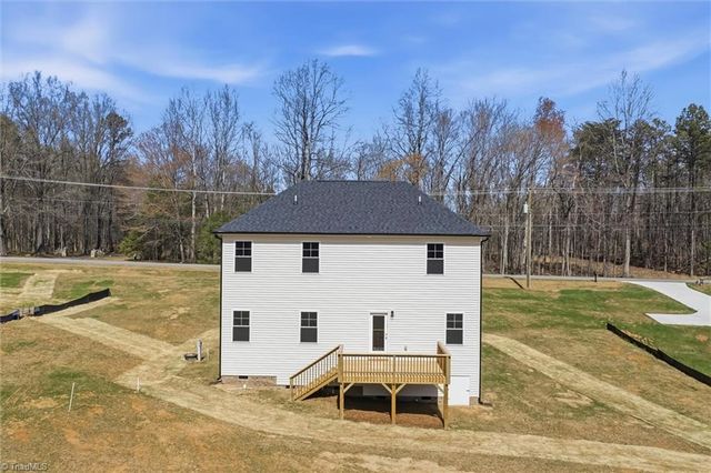 6055 Frye Bridge Road, Clemmons, NC 27012