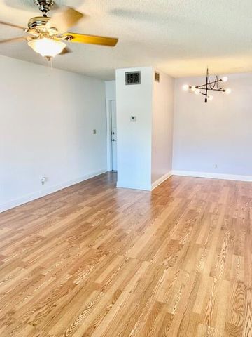 2426 SE 17th Street 307a, Fort Lauderdale, FL 33316