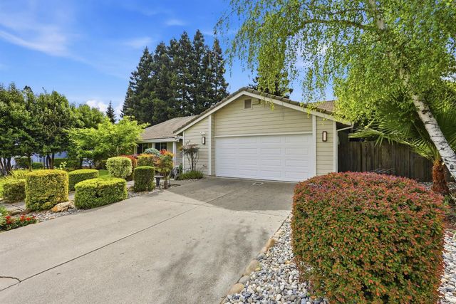 334 River Isle Way, Sacramento, CA 95831