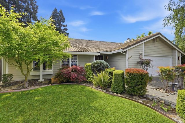 334 River Isle Way, Sacramento, CA 95831